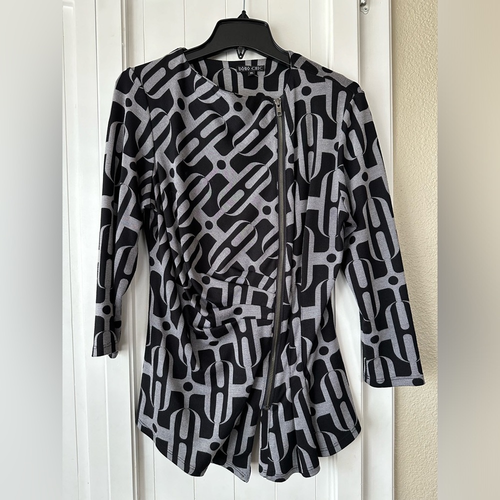 Boho Chic 3/4 sleeve, zipper top